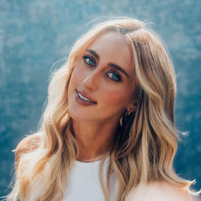 Ashley Cooke Belfast