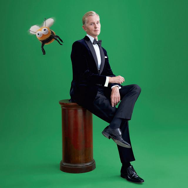 Max Raabe and Palast Orchester